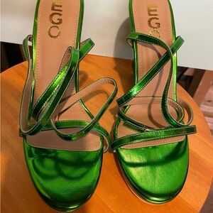 EGO Strappy Sandals heels size 7